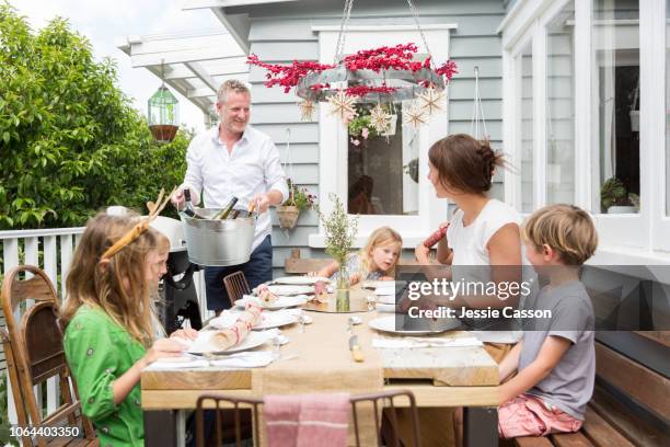 New Zealand Christmas Dinner Photos and Premium High Res Pictures