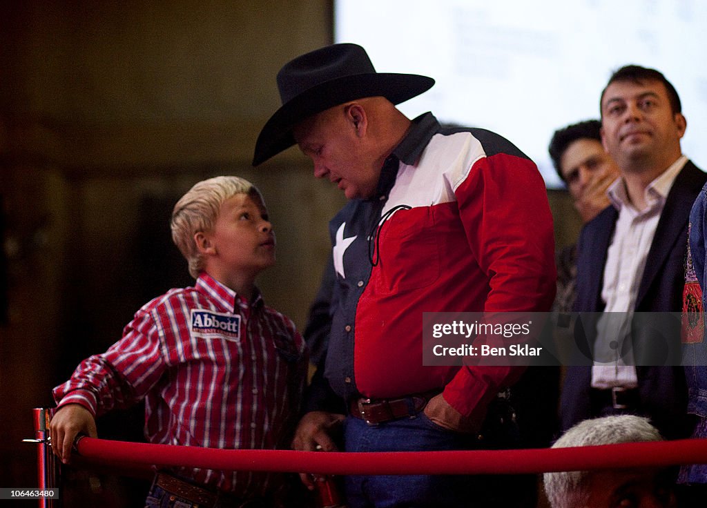Rick Perry Awaits Election Results At Exotic Game Ranch