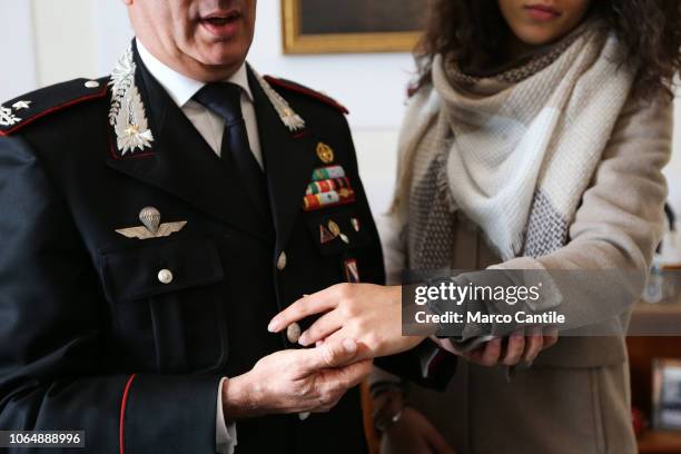 The Carabinieri show the anti-violence smartwatch to protect women from aggression. In the day dedicated to violence against women. Simply, it is a...