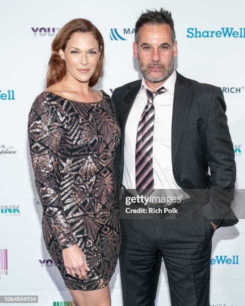 Actors Amanda Righetti and Adrian Pasdar attend the annual ShareWell/Zimmer Children's Museum Discovery Award Dinner at Skirball Cultural Center on...
