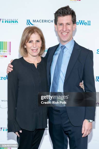 Esther Netter and Craig Erwich pose for a photo at the annual ShareWell/Zimmer Children's Museum Discovery Award Dinner at Skirball Cultural Center...