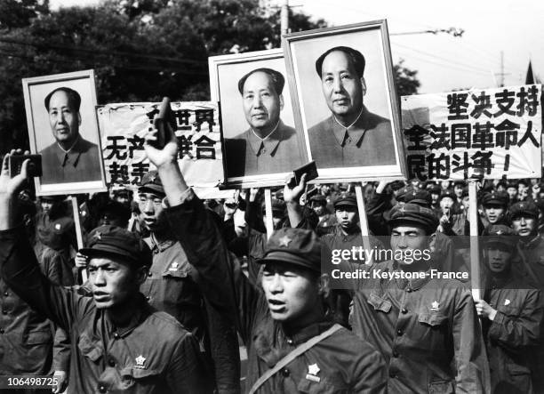 With Little Red Book And Mao Tse-Tung'S Portraits, On June 27, 1968.