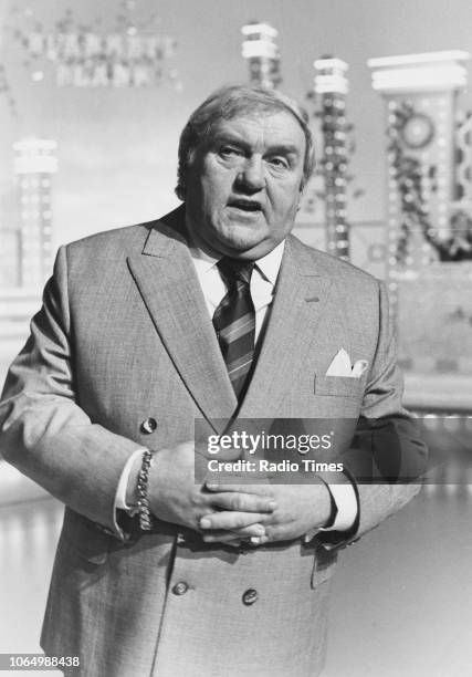 Comedian Les Dawson on the set of the television quiz show 'Blankety Blank', February 21st 1989.