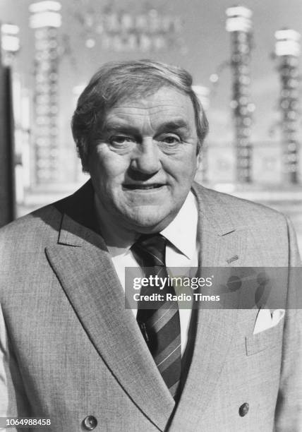 Comedian Les Dawson on the set of the television quiz show 'Blankety Blank', February 21st 1989.