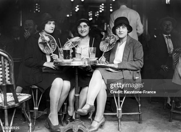 Clients Of A Parisian Cafe 1929