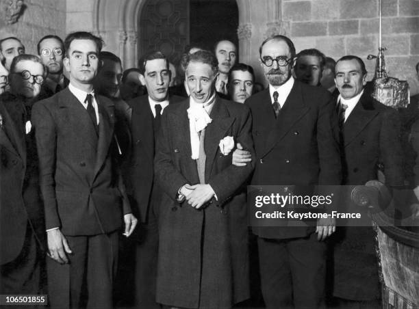 On January 1 Lluis Companys Was Voted The Head Of The Generalitat Of Barcelona. He Is Seen With Moles, The Governor General Of Catalonia. On October...