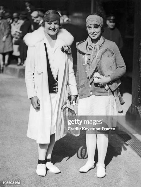 The Two German Tennis Player Betty Nuthall And Cilly Aussem In Wimbledon, 1930-1932.