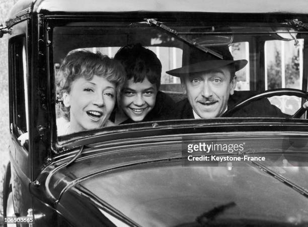Robert Dhery, Colette Brosset And Didier Haudepin In La Communale Movie, In 1965