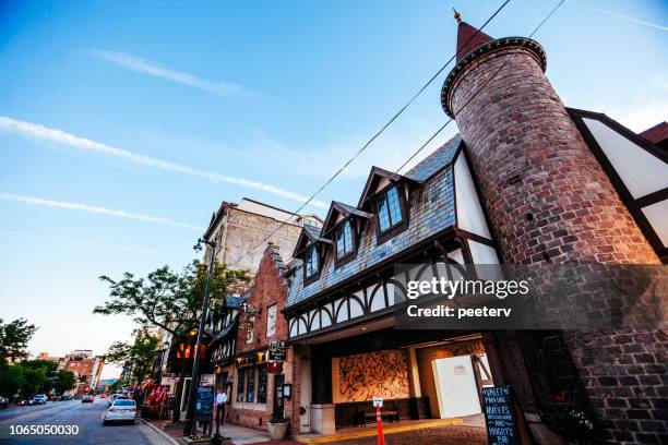 historic old world third street, milwaukee - wisconsin flag stock pictures, royalty-free photos & images