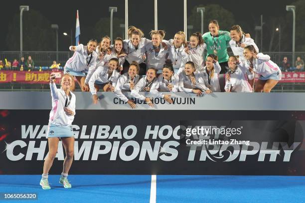 Third place winner of Argentina celebrates at the award ceremony during the FIH Champions Trophy 3rd/4th Place match between China and Argentina on...