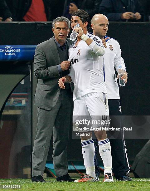 61 Sergio Ramos Jose Mourinho Photos & High Res Pictures - Getty Images