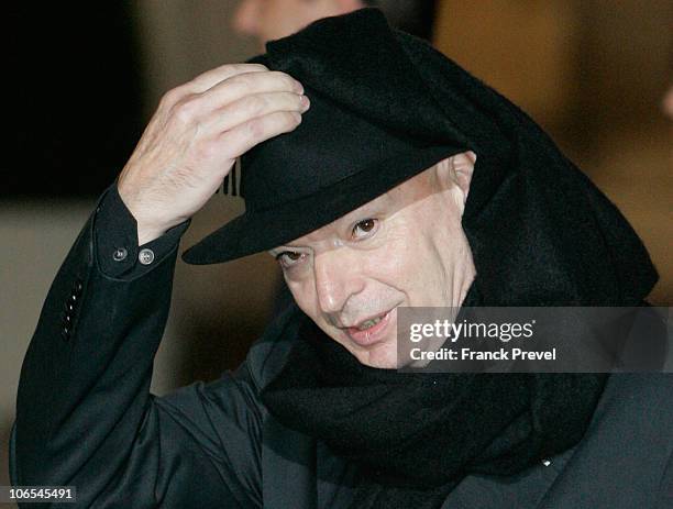 French architect Jean Nouvel arrives to attend a state dinner honouring visiting Chinese President Hu Jintao at Elysee Palace on November 4, 2010 in...