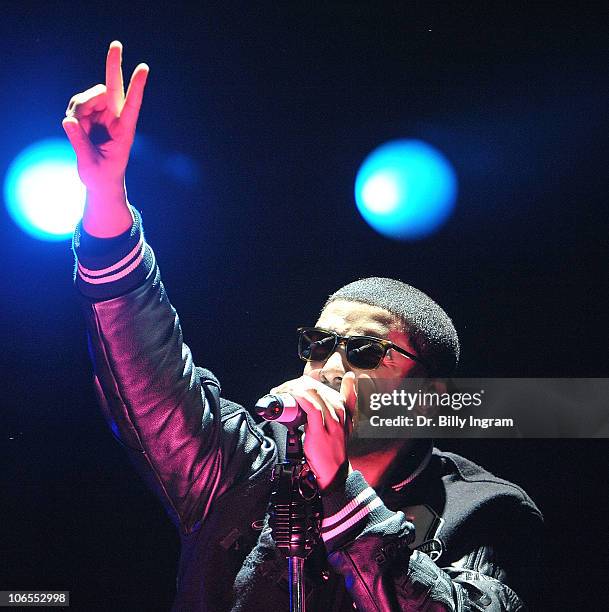 Billy Drake 284 Billy Drake Stock Photos, High-Res Pictures, and Images - Getty Images