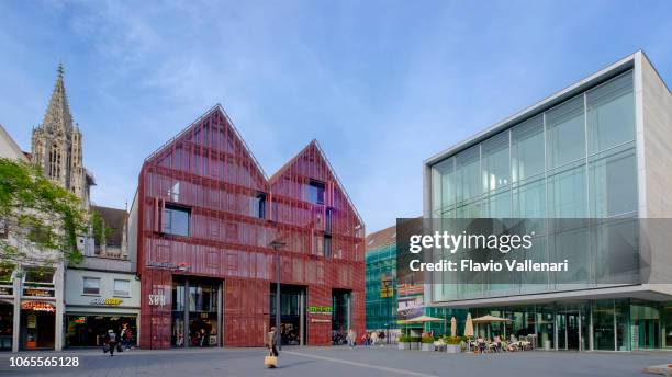 ulm, hans-und-sophie-scholl-platz (baden-württemberg, duitsland) - ulm stockfoto's en -beelden