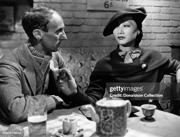 Actress Anna May Wong and John Rogers in a scene from the movie "Limehouse Blues"