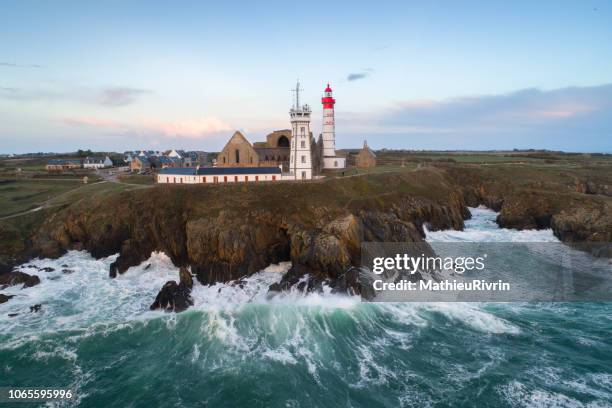 storm in pointe saint-mathieu from the sky, bretagne, france - semaphore 個照片及圖片檔