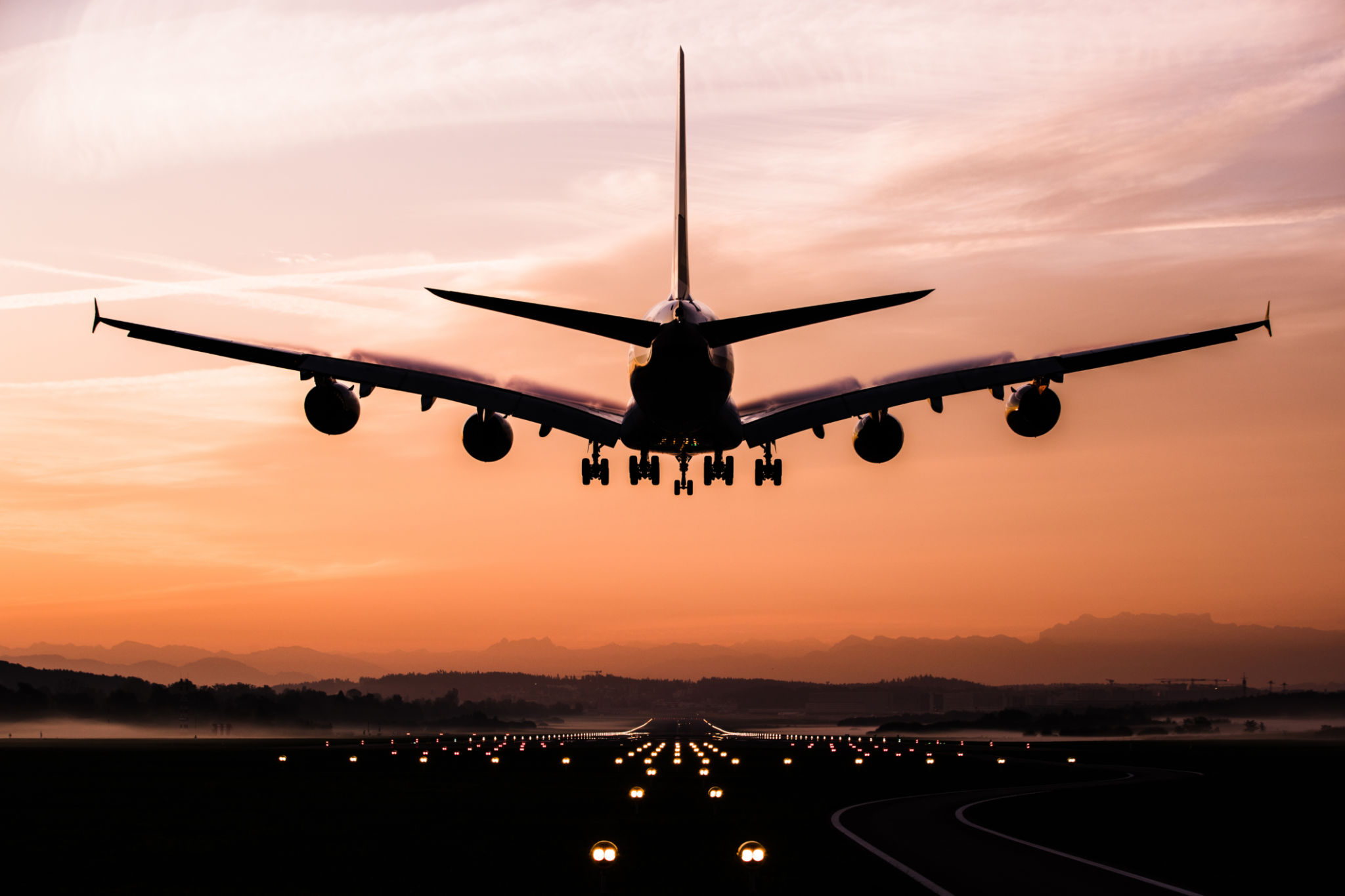 airplane landing