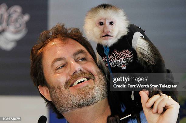 Monkey Rases Monkey Auto Races Photos and Premium High Res Pictures - Getty Images