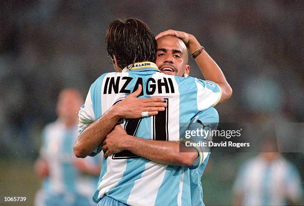Simone Inzaghi and Juan Veron of Lazio celebrate during the UEFA Champions League match against Sparta Prague at the Stadio Olimpico in Rome, Italy....