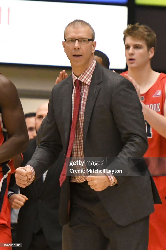 Stony Brook v George Washington