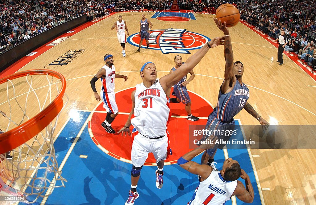 Charlotte Bobcats v Detroit Pistons