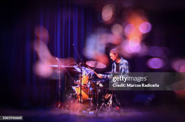 drummer playing on stage - drummer stock pictures, royalty-free photos & images