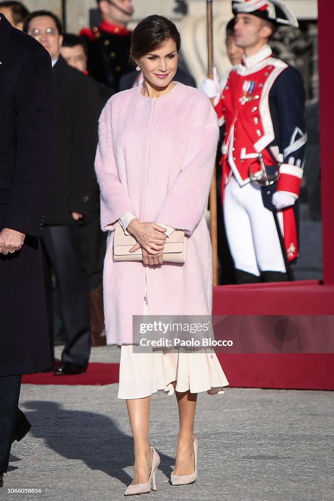 Spanish Royals Receive Chinese President Xi Jinping And His Wife