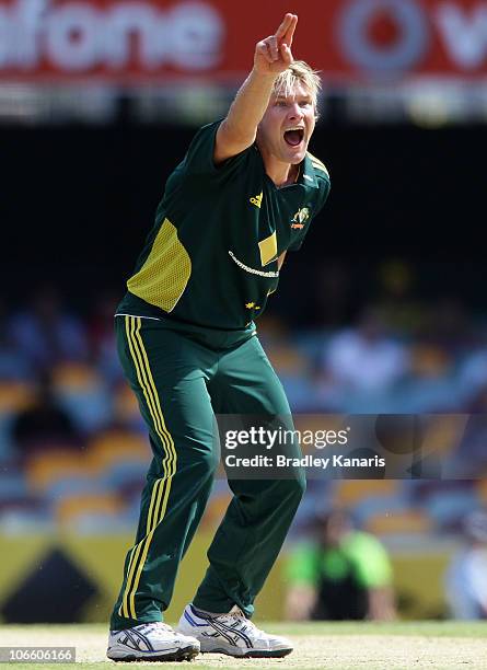 Shane Watson of Australia takes the wicket of Upul Tharanga of Sri Lanka during the Commonwealth Bank Series match between Australia and Sri Lanka at...