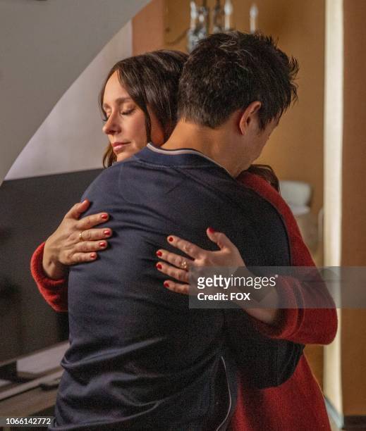 Jennifer Love Hewitt and Kenneth Choi in the all-new Merry Ex-Mas fall finale episode of 9-1-1 airing Monday, Nov. 26 on FOX.