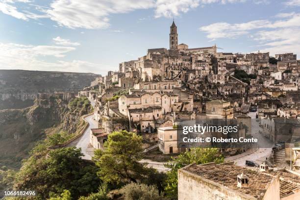 sassi di matera 1 - basilikata stock-fotos und bilder