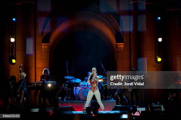Katy Perry performs live onstage at the MTV Europe Music Awards 2010 outside broadcast at Puerta de Alcala on November 7, 2010 in Madrid, Spain.