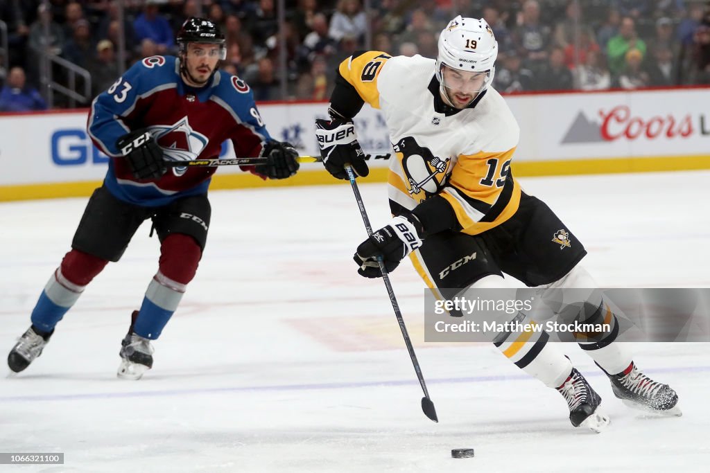 Pittsburgh Penguins v Colorado Avalanche