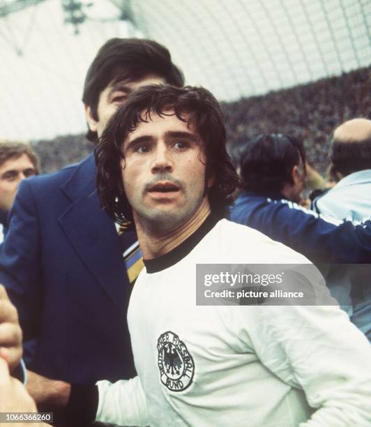 German player Gerd Mueller, who scored the winning goal against the Netherlands at the 1974 FIFA World Cup final in Munich's Olympic stadium, is...