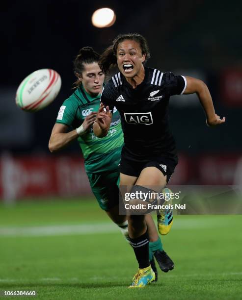 Ruby Tui of New Zealand in action on day one of the Emirates Dubai Rugby Sevens - HSBC World Rugby Sevens Series at The Sevens Stadium on November...