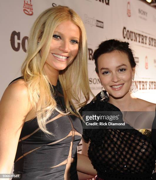 Actors Gwyneth Paltrow and Leighton Meester attend the "Country Strong" Premiere at Regal Green Hills on November 8, 2010 in Nashville, Tennessee.