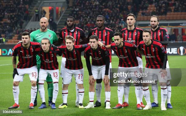 Milan team line up before the UEFA Europa League Group F match between AC Milan and F91 Dudelange at Stadio Giuseppe Meazza on November 29, 2018 in...