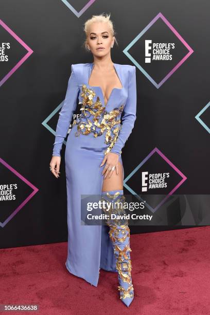 Rita Ora arrives at E! People's Choice Awards at Barker Hangar on November 11, 2018 in Santa Monica, California.