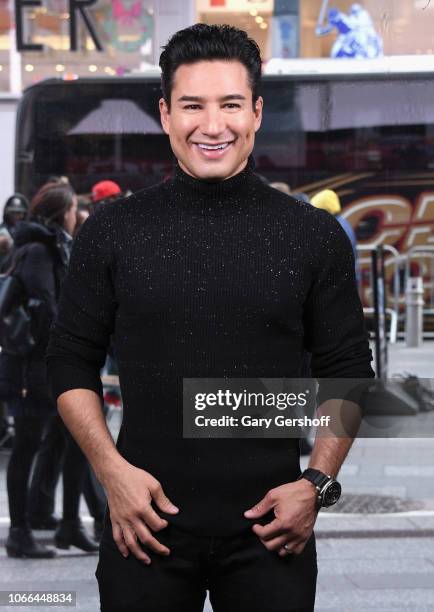 Mario Lopez hosts 'Extra' on November 29, 2018 in New York City.