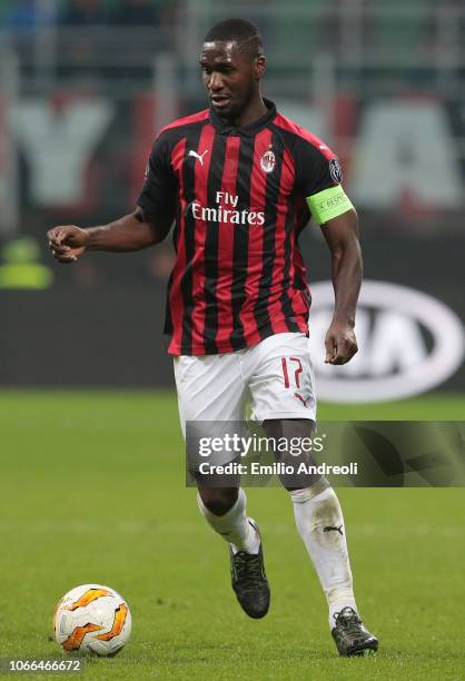 Cristian Zapata of AC Milan in action during the UEFA Europa League Group F match between AC Milan and F91 Dudelange at Stadio Giuseppe Meazza on...