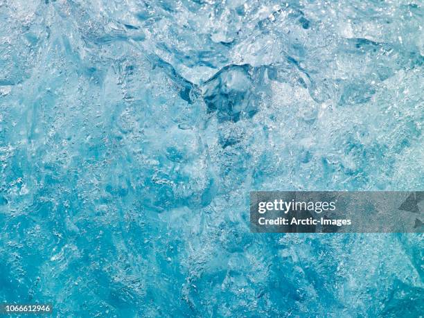 detail of glacial ice, jokulsarlon, iceland - ghiaccio foto e immagini stock