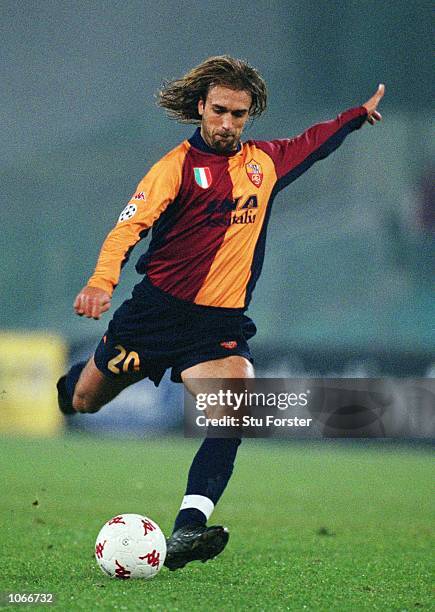 Gabriel Batistuta of Roma in action during the UEFA Champions League Group B match between Roma and Liverpool at the Stadio Olimpico in Rome, Italy....