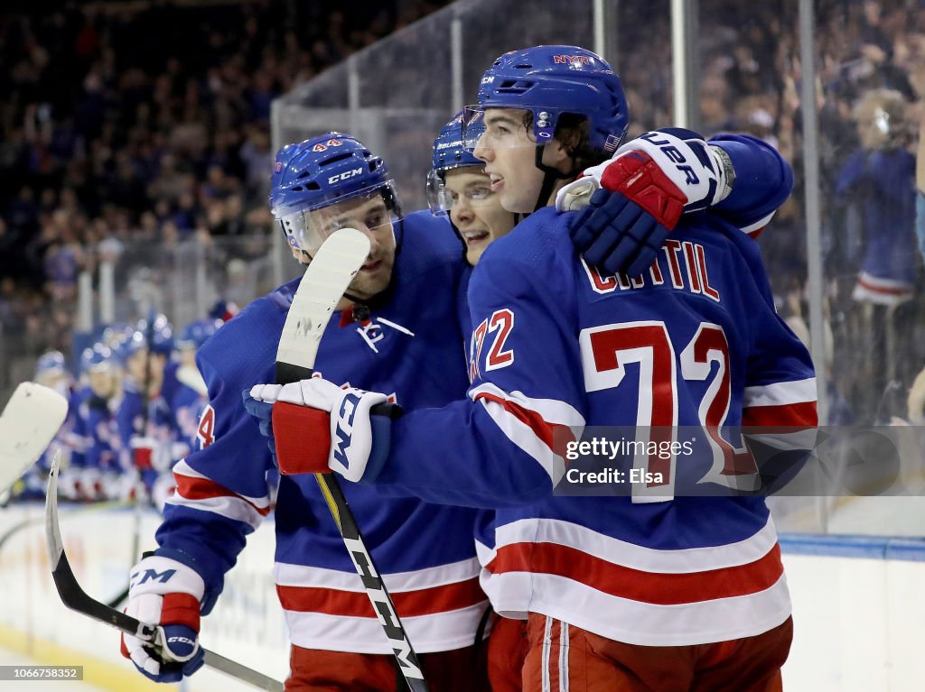 Vancouver Canucks v New York Rangers