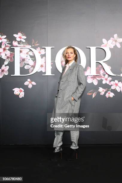 Kate Moss attends the photocall at the Dior Pre Fall 2019 Men's Collection on November 30, 2018 in Tokyo, Japan.