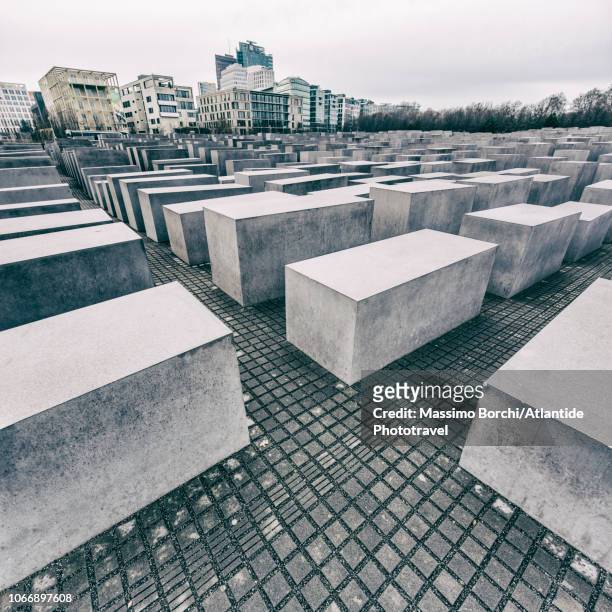 holocaust memorial - boston massacre stock pictures, royalty-free photos & images