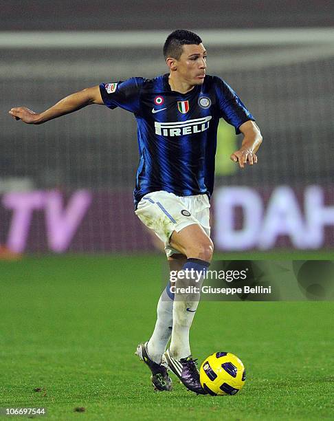 Lucio Inter Lucio Of Inter Milan Photos and Premium High Res Pictures - Getty Images