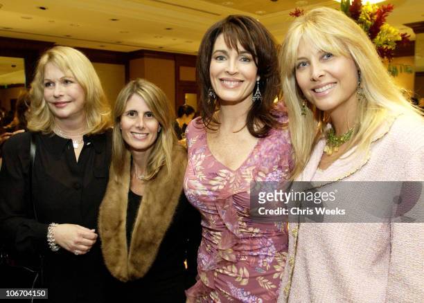 Cynthia Sikes Yorkin, Lyn Lear and Irena Medavoy during Zimmer Children's Museum Discovery Award Dinner Chairpersons and Tiffany & Co. Host Preview...