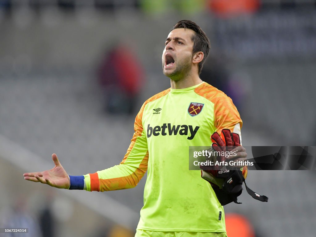 Newcastle United v West Ham United - Premier League