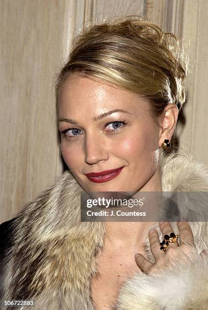 Sarah Wynter during Sarah Wynter, Hope Davis and Annabella Sciorra Host Cocktail Party to Celebrate Launch of The Van Cleef and Arpels Frivole...