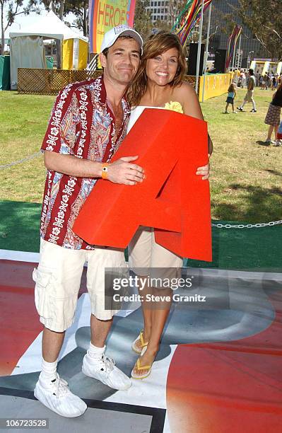 Luke Perry and Tiffani Thiessen at the 2004 Target A Time for Heroes Celebrity Carnival to benefit the Elizabeth Glaser Pediatric AIDS Foundation