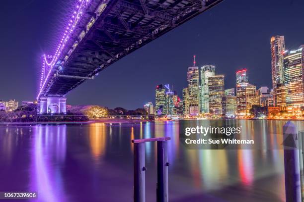 brisbane at night - brisbane bildbanksfoton och bilder